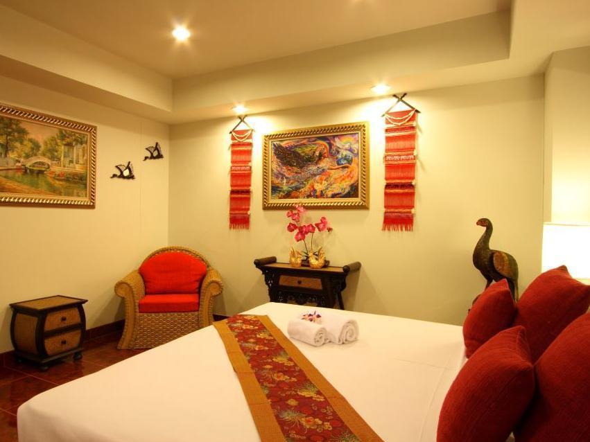 Win Place Hotel Chiang Mai Exteriör bild