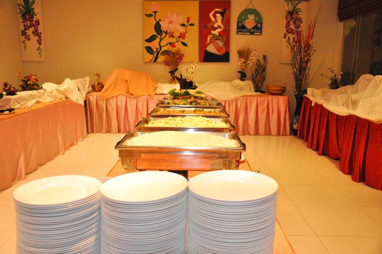 Win Place Hotel Chiang Mai Exteriör bild