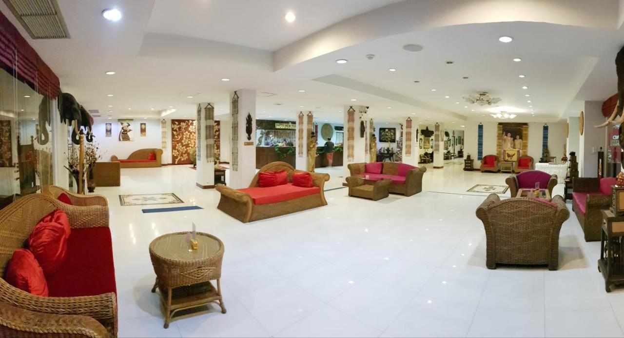Win Place Hotel Chiang Mai Exteriör bild