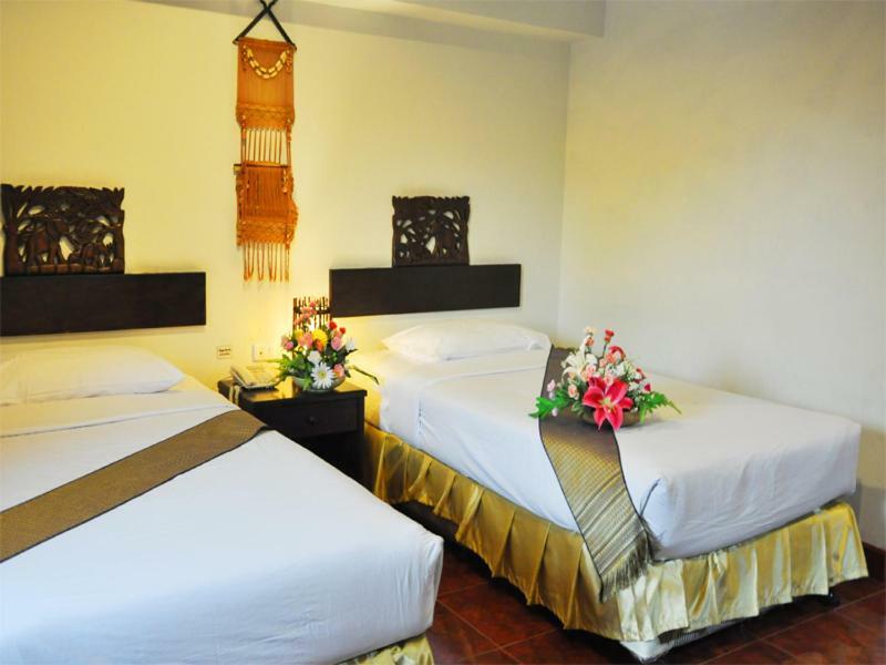 Win Place Hotel Chiang Mai Exteriör bild