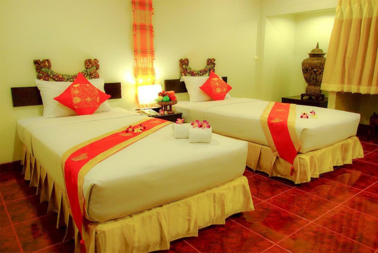 Win Place Hotel Chiang Mai Exteriör bild